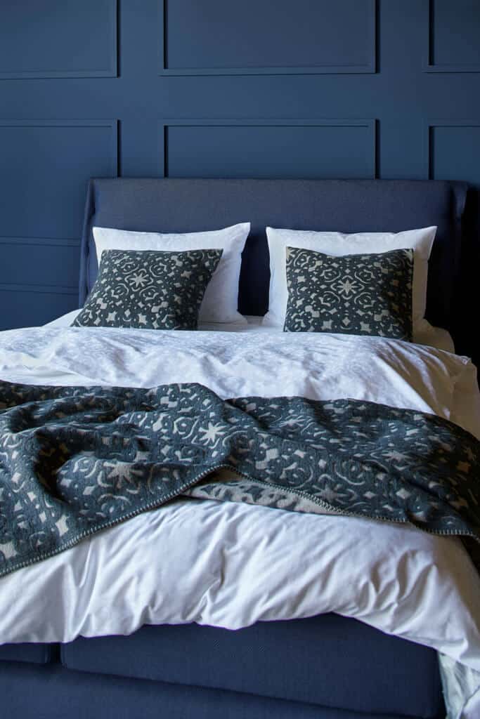 Selection by Bico Plaid Silhouette Brown