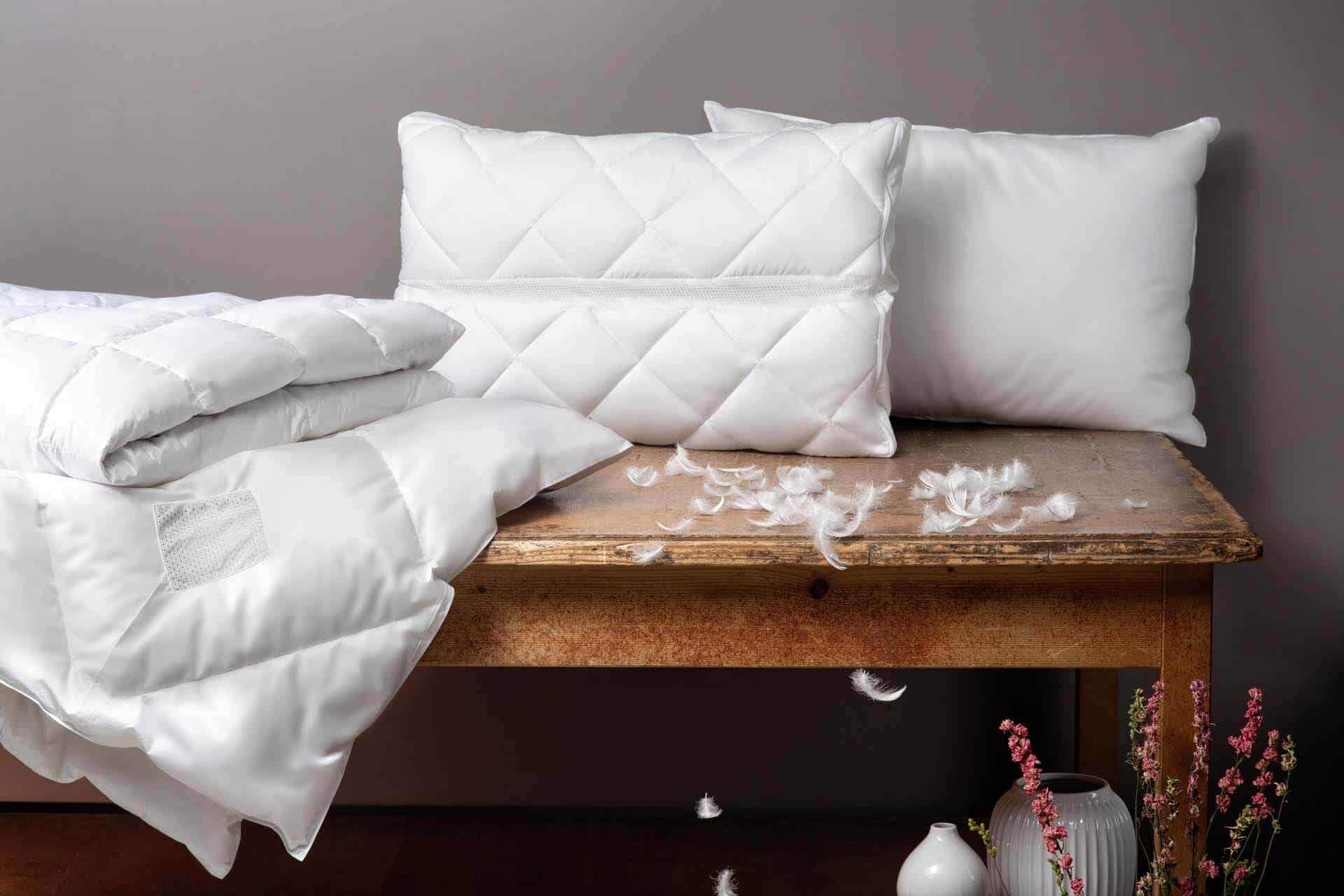 BICO selection Kissen und Duvet auf Bank