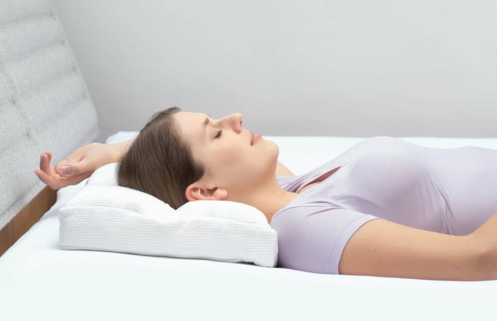 Selection by Bico Kissen ClimaFlow Frau Schlafend Rücken