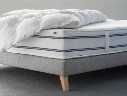 BICO Matratze Climafine h1247 auf Bettgestell mit Duvet